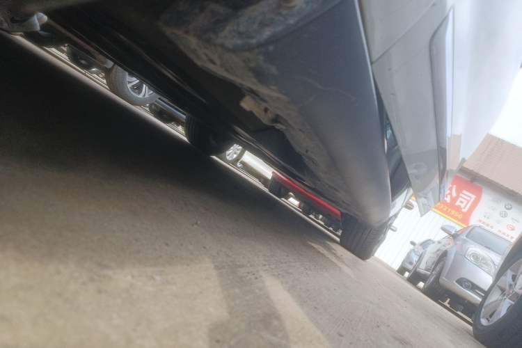 Used Citroen C5 2016 1.8T Automatic Luxury Model Left Side Sill