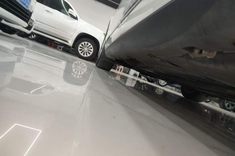 Used Citroen C5 2016 1.6T Automatic Luxury Model Left Side Sill