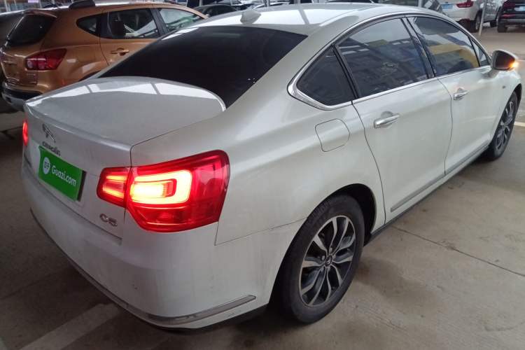 Used Citroen C5 2016 1.8T Automatic Luxury Model Rear Right 45 Deg