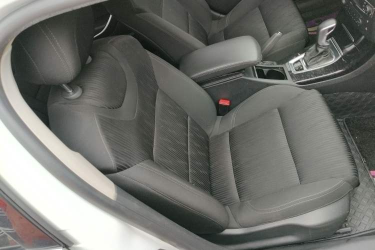 Used Citroen C5 2016 1.6T Automatic Zunyue Model Right Front Seat