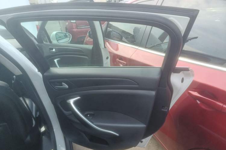 Used Citroen C5 2016 1.8T Automatic Luxury Model Right Rear Door Interior