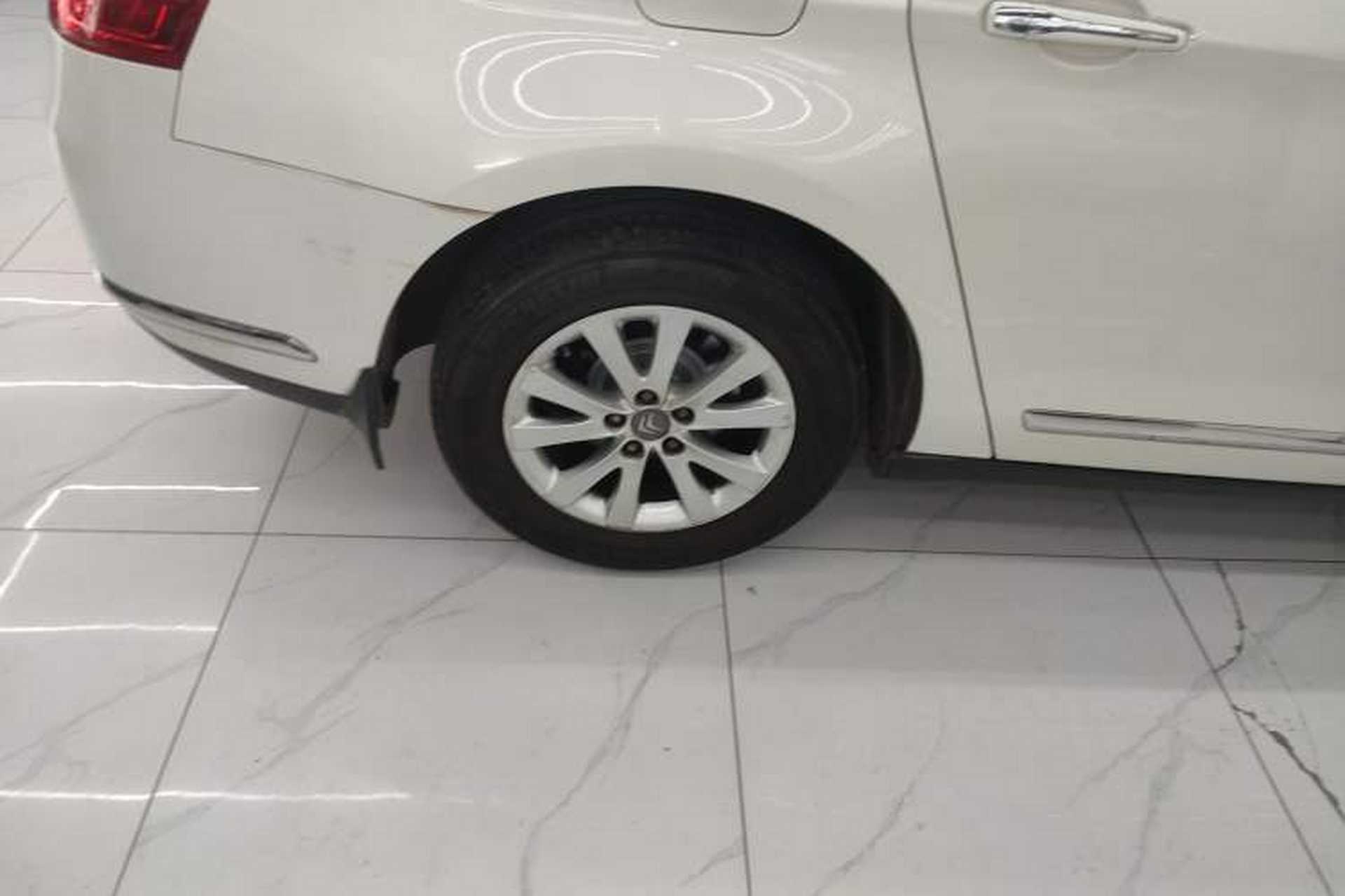 Used Citroen C5 2016 1.6T Automatic Luxury Model Right Rear Wheel Hub
