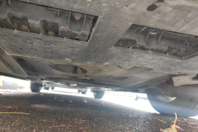 Used Citroen C5 2017 350THP Automatic Luxury Model Chassis Front