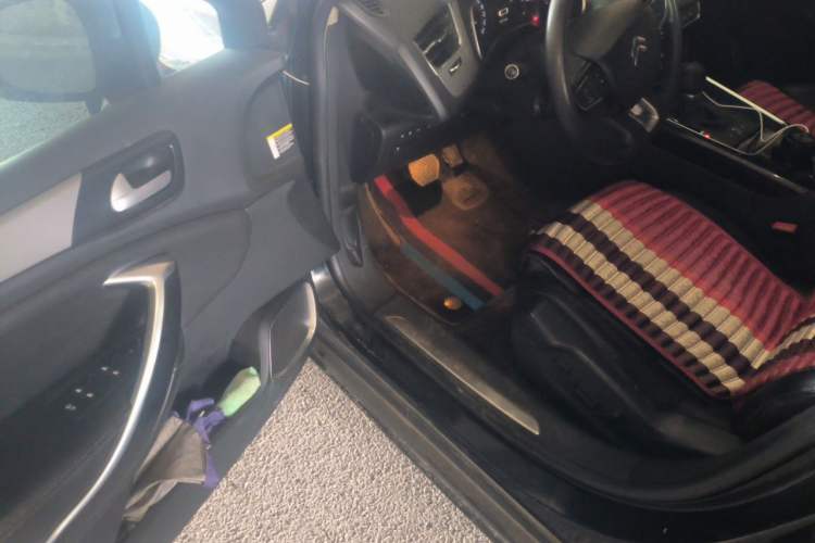 Used Citroen C5 2017 350THP Automatic Luxury Model Driver Seat