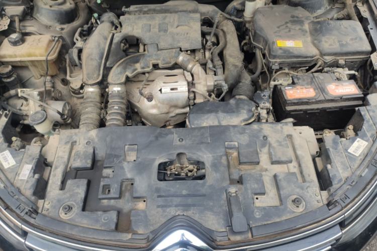 Used Citroen C5 2017 350THP Automatic Luxury Model Engine Bay