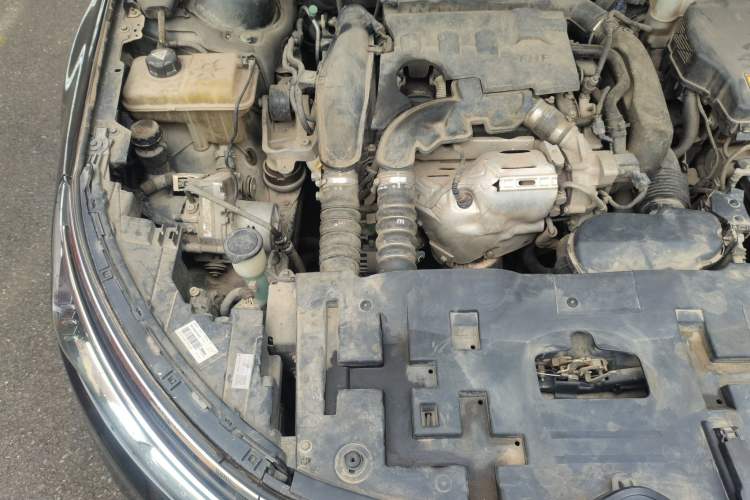 Used Citroen C5 2017 350THP Automatic Luxury Model Engine Bay Right