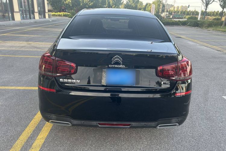 Used Citroen C5 2017 350THP Automatic Luxury Model Exterior 3