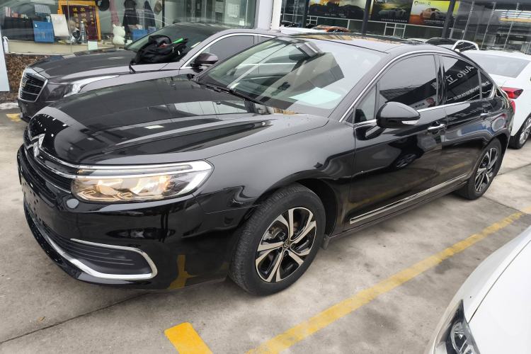 Used Citroen C5 2017 350THP Automatic Luxury Model Exterior 3
