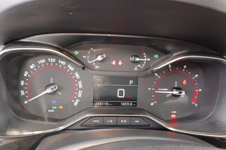 Used Citroen C5 2017 350THP Automatic Luxury Model Instrument Cluster