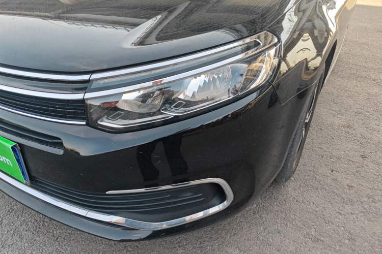 Used Citroen C5 2017 350THP Automatic Luxury Model Left Front Headlight