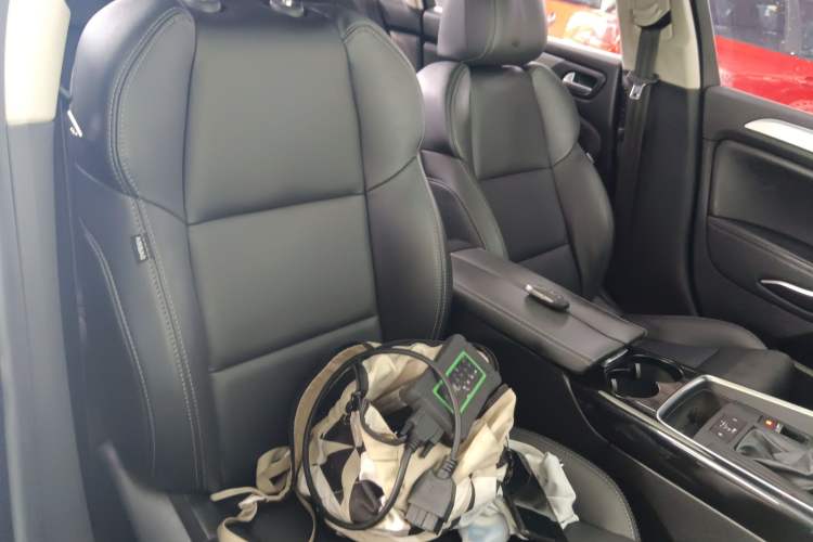 Used Citroen C5 2017 350THP Automatic Luxury Model Right Front Seat