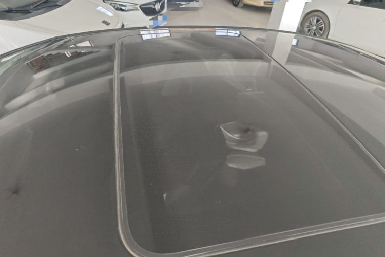 Used Citroen C5 2017 350THP Automatic Luxury Model Roof