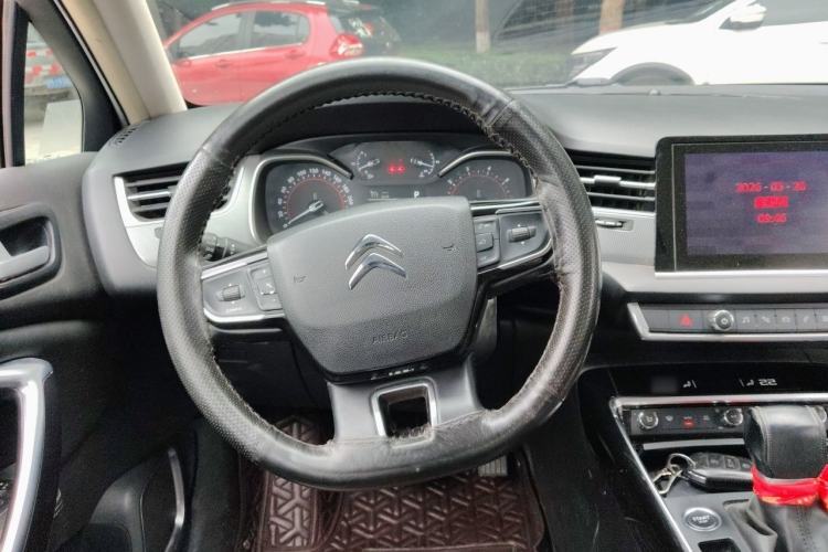 Used Citroen C5 2017 350THP Automatic Luxury Model Steering Wheel