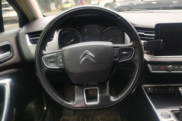 Used Citroen C5 2017 350THP Automatic Luxury Model Steering Wheel