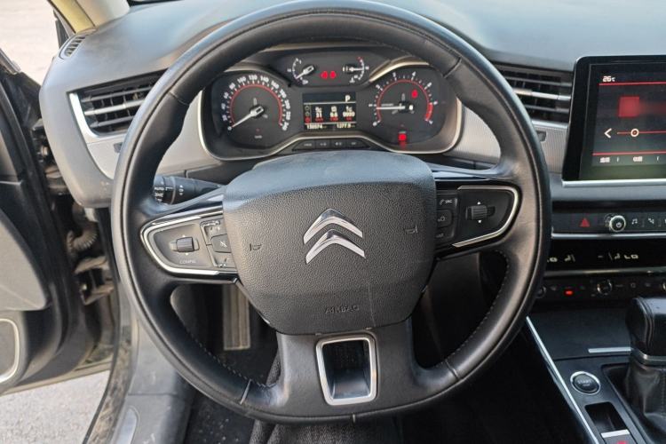 Used Citroen C5 2017 350THP Automatic Luxury Model Steering Wheel