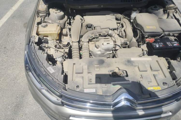 Used Citroen C5 2017 350THP Automatic Luxury Model Engine Bay Right