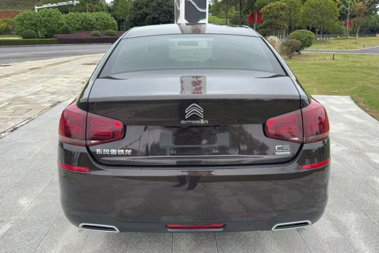 Used Citroen C5 2017 350THP Automatic Luxury Model Exterior 5
