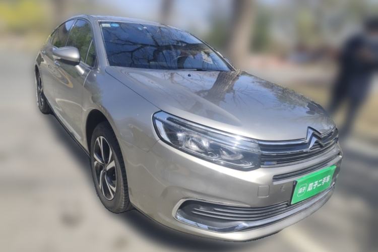 Used Citroen C5 2017 350THP Automatic Luxury Model Front Right 45 Deg