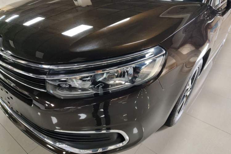 Used Citroen C5 2017 380THP Automatic Luxury Model Left Front Headlight