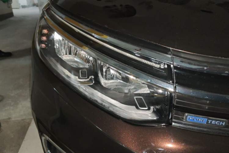 Used Citroen C5 2017 350THP Automatic Luxury Model Right Front Headlight
