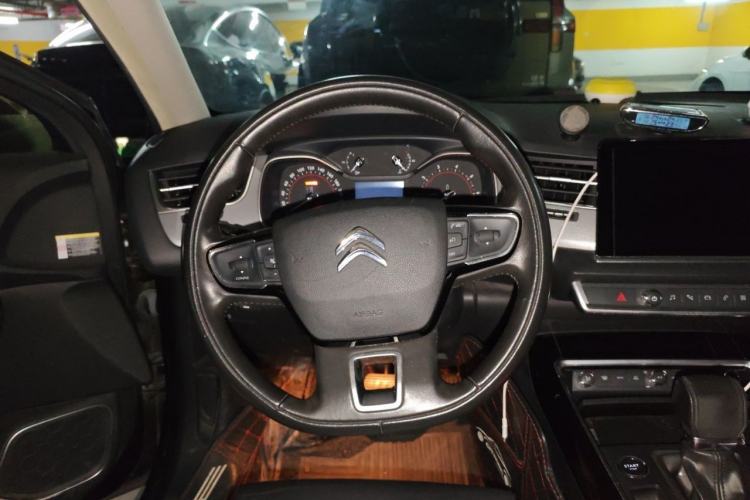 Used Citroen C5 2017 350THP Automatic Luxury Model Steering Wheel