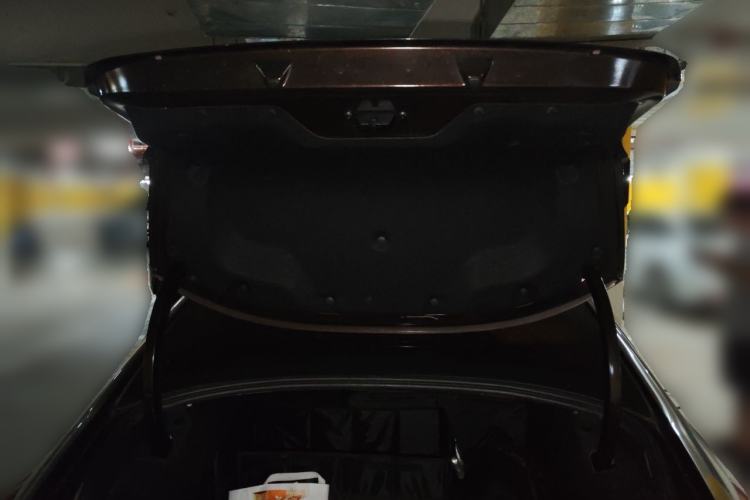 Used Citroen C5 2017 350THP Automatic Luxury Model Trunk