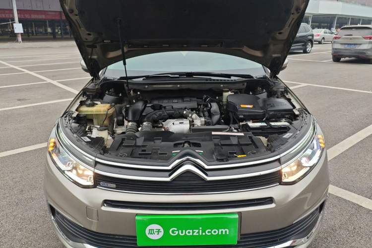 Used Citroen C5 2017 350THP Automatic Luxury Model Engine Bay