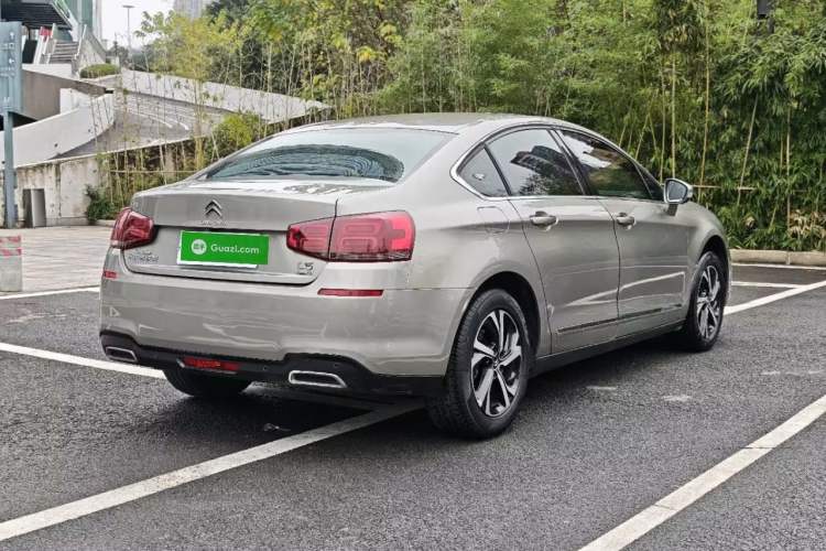 Used Citroen C5 2017 350THP Automatic Luxury Model Exterior 2