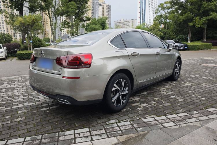 Used Citroen C5 2017 350THP Automatic Luxury Model Exterior 5