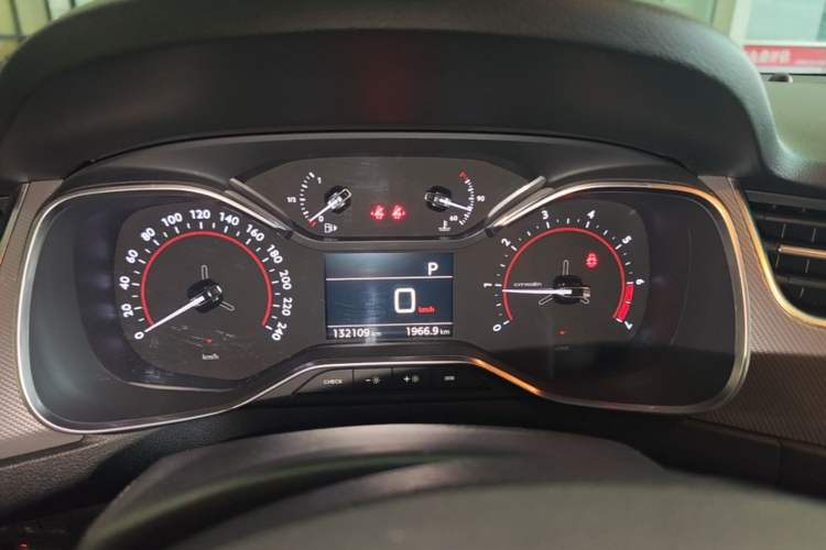 Used Citroen C5 2017 350THP Automatic Luxury Model Instrument Cluster