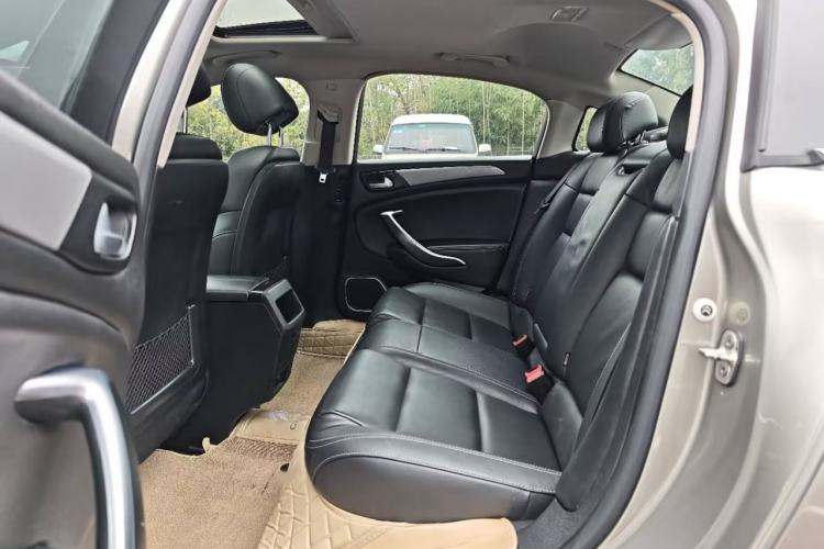 Used Citroen C5 2017 350THP Automatic Luxury Model Interior 3