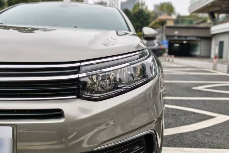 Used Citroen C5 2017 350THP Automatic Luxury Model Left Front Headlight