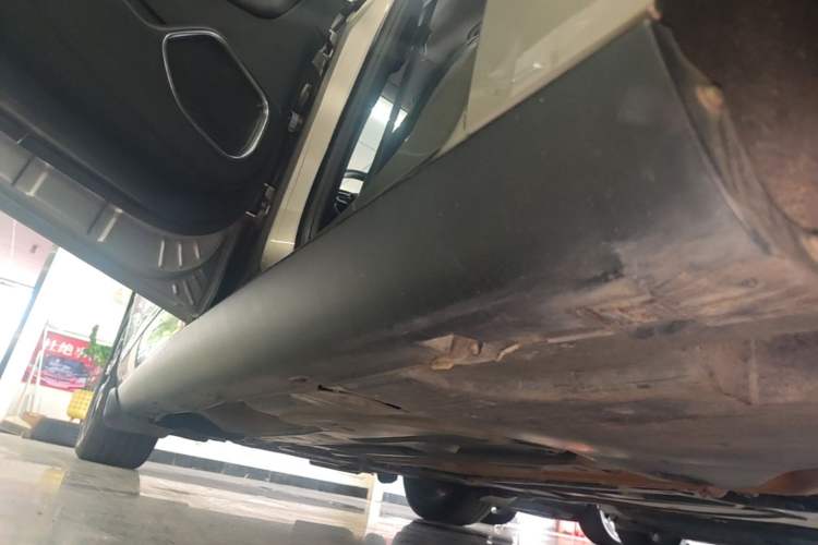 Used Citroen C5 2017 350THP Automatic Luxury Model Left Side Sill