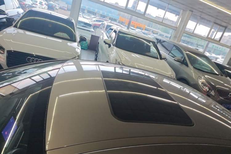 Used Citroen C5 2017 350THP Automatic Luxury Model Roof