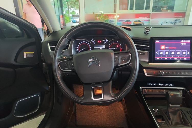 Used Citroen C5 2017 350THP Automatic Luxury Model Steering Wheel