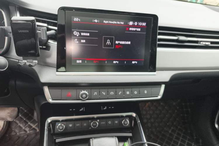 Used Citroen C5 2017 350THP Automatic Luxury Model Audio And AC Panel
