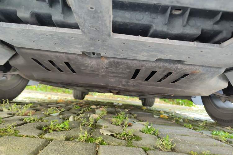 Used Citroen C5 2017 350THP Automatic Luxury Model Chassis Front