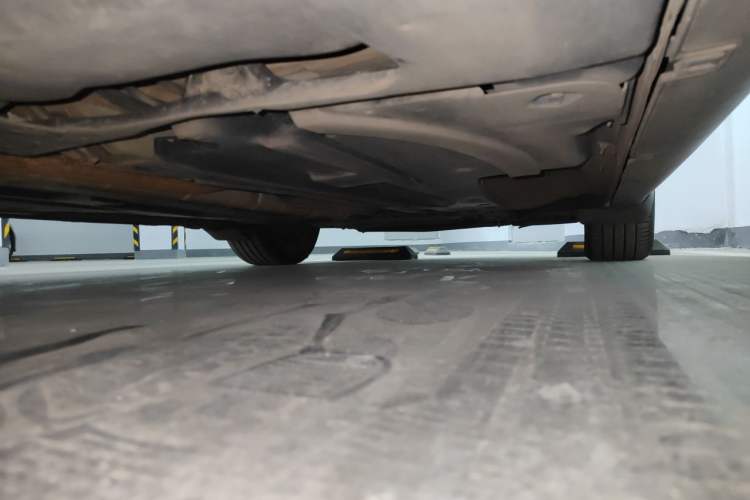 Used Citroen C5 2017 350THP Automatic Luxury Model Chassis Rear Right