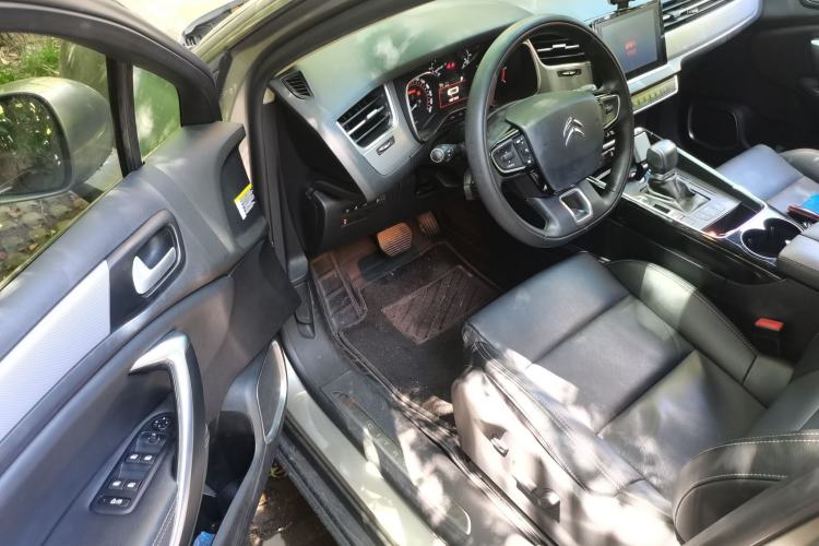 Used Citroen C5 2017 350THP Automatic Luxury Model Driver Seat