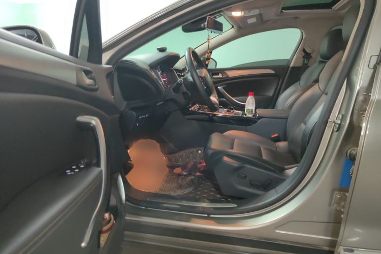 Used Citroen C5 2017 350THP Automatic Luxury Model Driver Seat