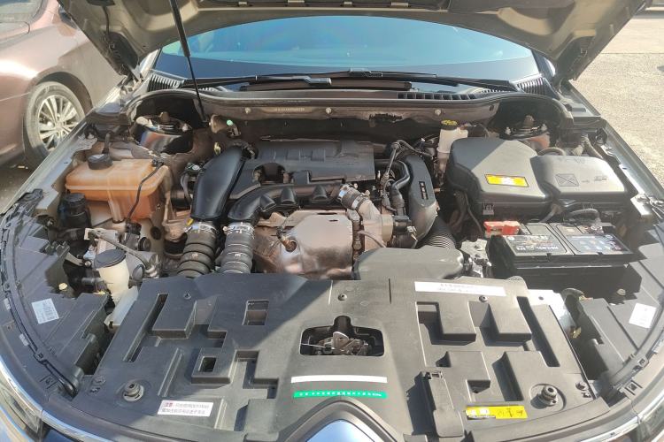 Used Citroen C5 2017 350THP Automatic Luxury Model Engine Bay