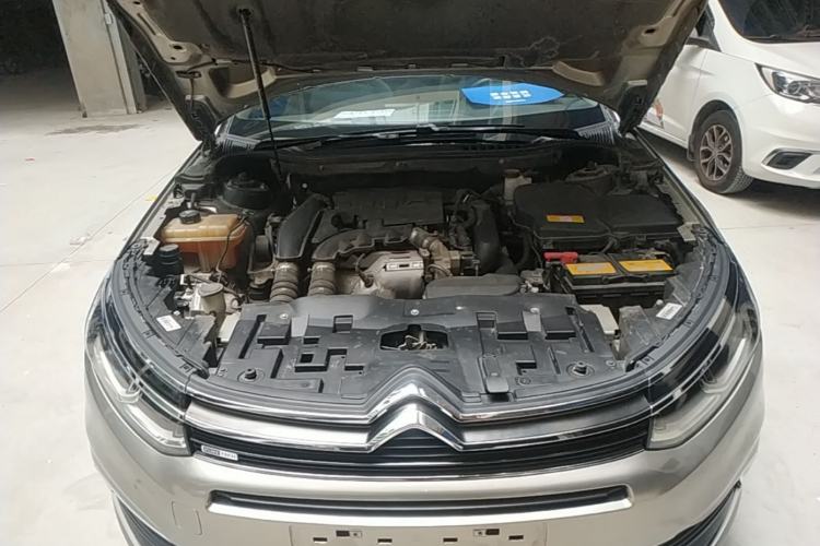 Used Citroen C5 2017 350THP Automatic Luxury Model Engine Bay