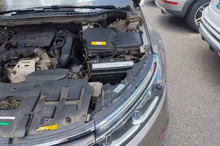 Used Citroen C5 2017 350THP Automatic Luxury Model Engine Bay Left
