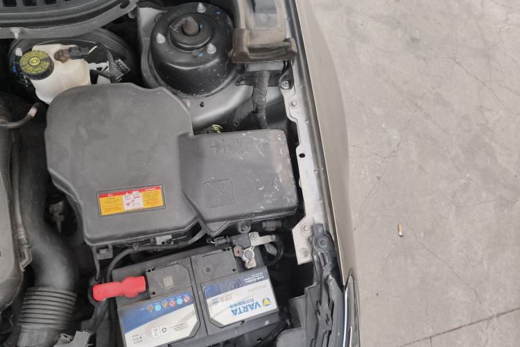 Used Citroen C5 2017 350THP Automatic Luxury Model Engine Bay Left