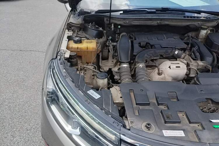 Used Citroen C5 2017 350THP Automatic Luxury Model Engine Bay Right