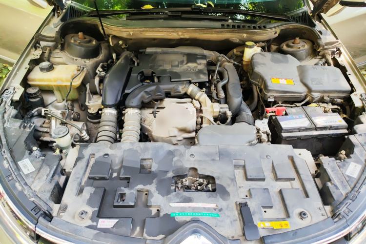 Used Citroen C5 2017 350THP Automatic Luxury Model Engine Bay