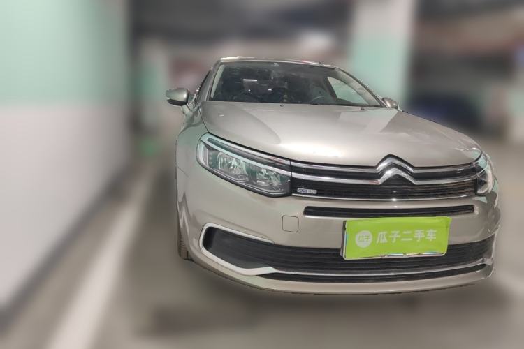 Used Citroen C5 2017 350THP Automatic Luxury Model Front Right 45 Deg