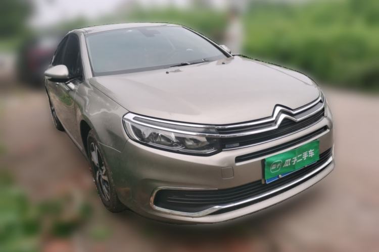 Used Citroen C5 2017 350THP Automatic Luxury Model Front Right 45 Deg