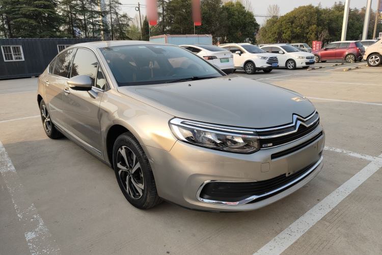 Used Citroen C5 2017 350THP Automatic Luxury Model Front Right 45 Deg