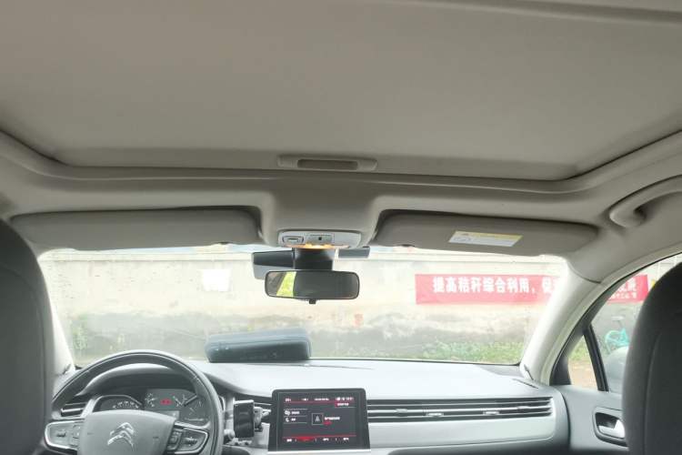 Used Citroen C5 2017 350THP Automatic Luxury Model Headliner